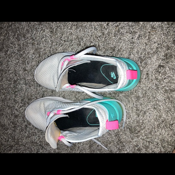 womens nike shoes turquoise